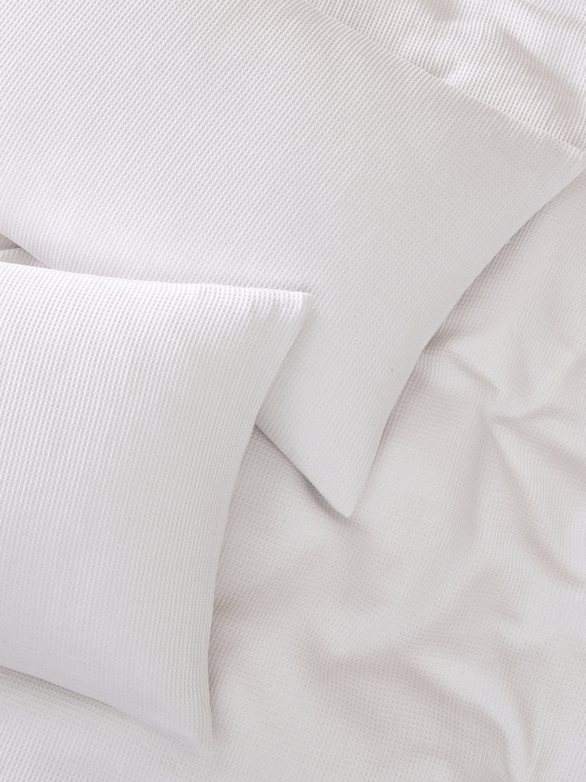 Waffle Weave Quilt Cover & Standard Shams Set
