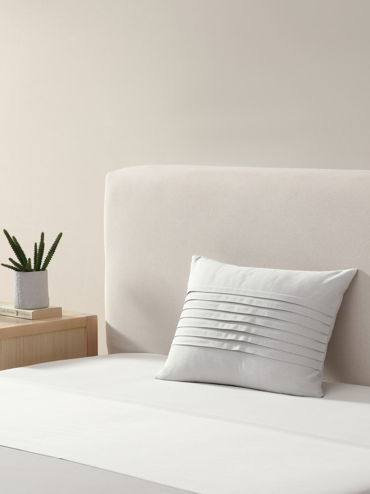 Modern Grid Weave Decorative Pillow Cover