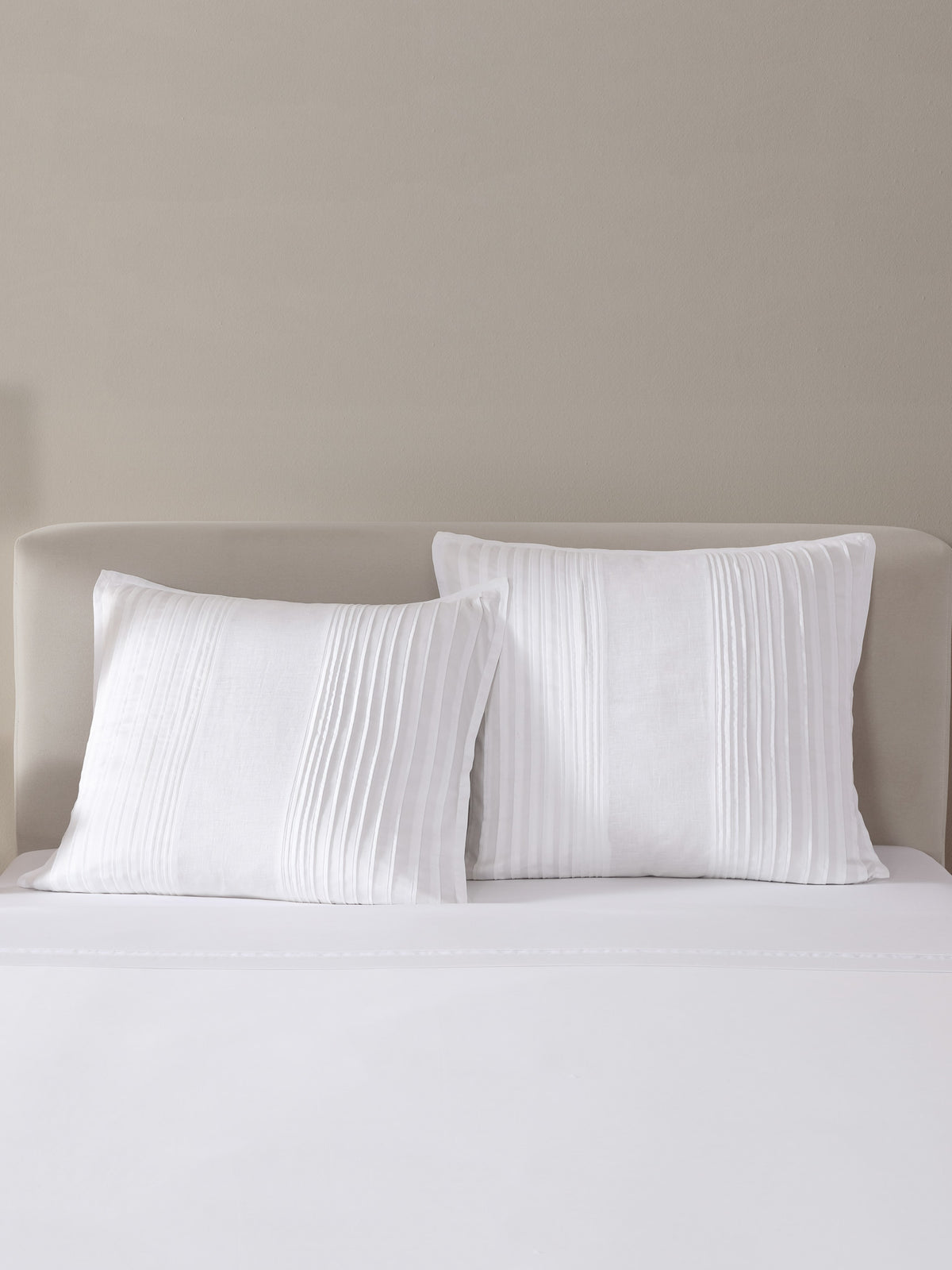 Vera Wang Lattice Tucks European Sham