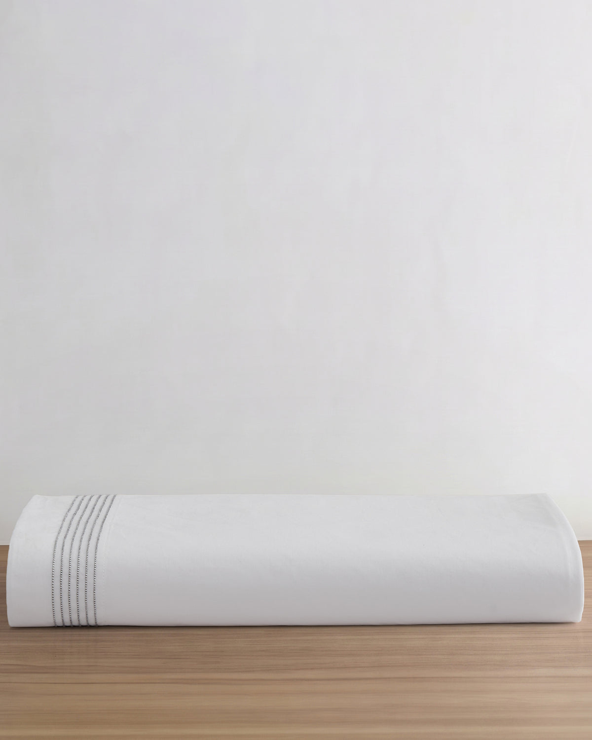 Vera Wang Contrast Bobbin Thread Flat Sheet
