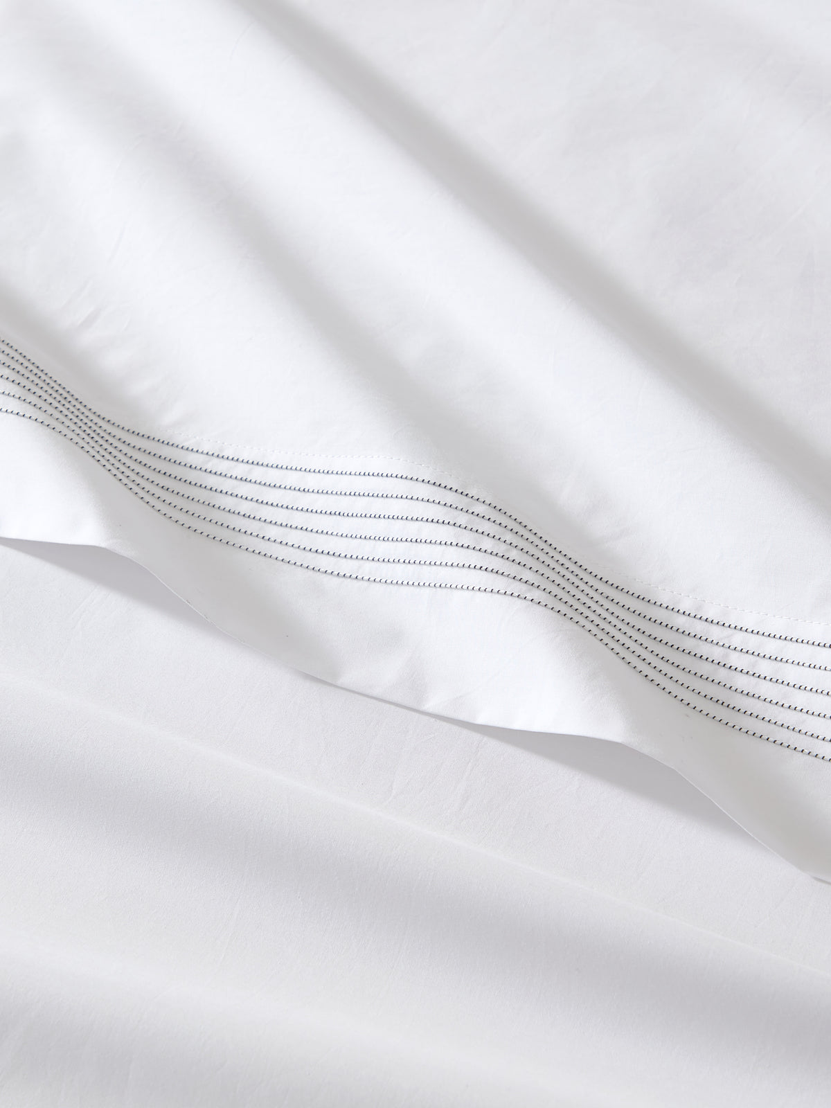 Vera Wang Contrast Bobbin Thread Flat Sheet